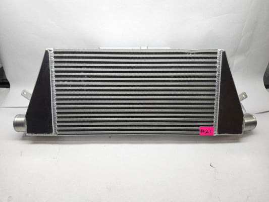 03-06 Mitsubishi Evo 8/9 Wide Tank 3.5" Intercooler Blemished #21